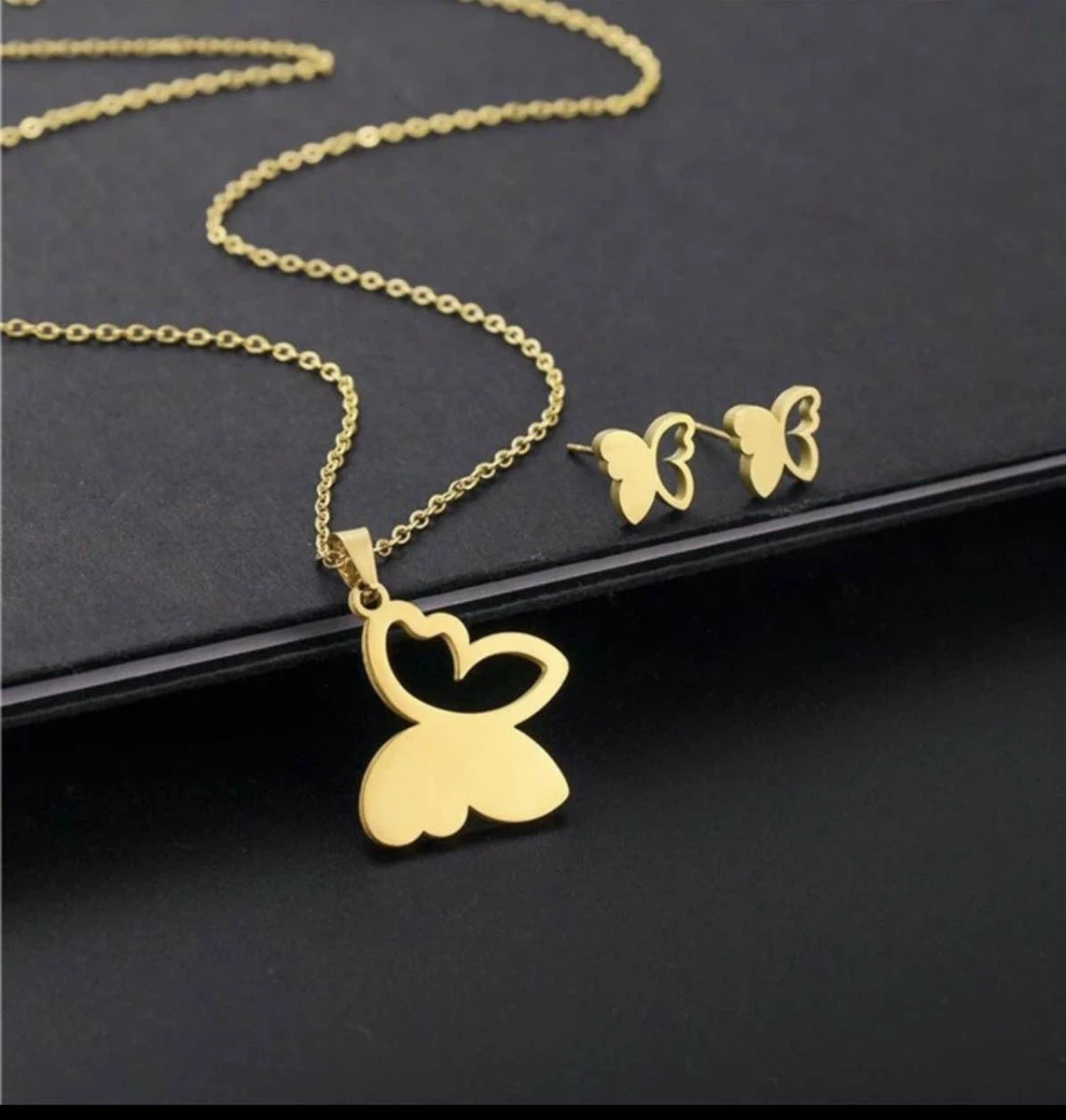 1 Set Of Stainless Steel Butterfly Pendant Necklace 3pcs/Set, Including Minimalist Style Heart Pendant, Collarbone Chain & Stud Earrings, Suitable For Sweater, Anti Tarnish Valentines,Mom,Mother,Mother's Day,Gift - Available at AfnoBazar Nepal