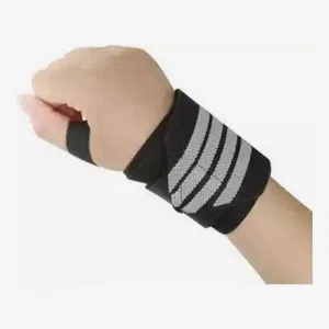 Wrist Wraps for Heavy Lifting