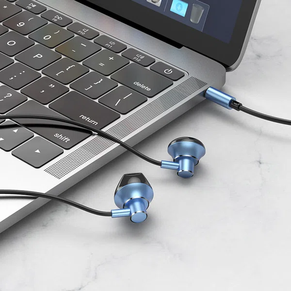 Hoco Wired Earphones 3.5mm M75 Belle with Mic - Available at AfnoBazar Nepal