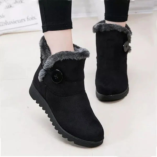 Women's Fur-Lined Winter Ankle Boots with Button - Black