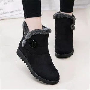 Women's Fur-Lined Winter Ankle Boots with Button - Black