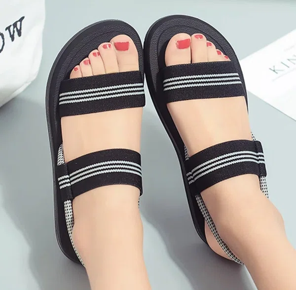 Women's Waterproof Hiking Sandals - Black