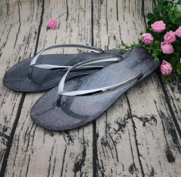 Women's Soft Flat Sandals - Black and Silver