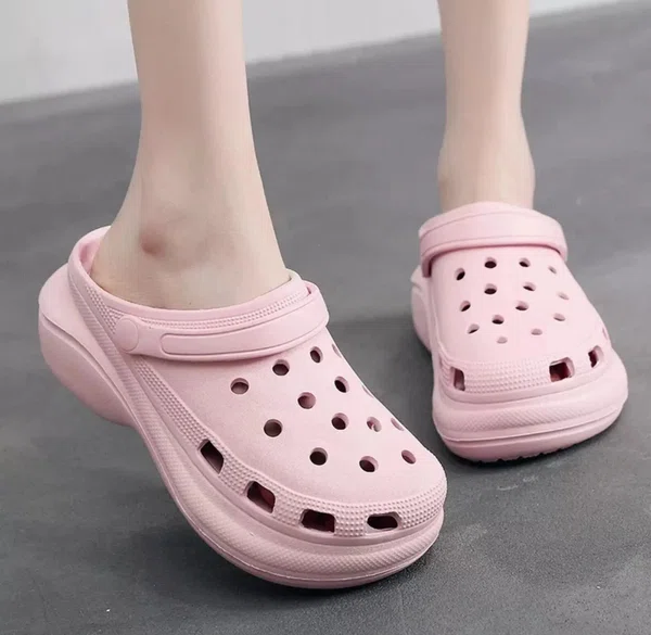 Women's Platform Beach Clog Sandals - Pink
