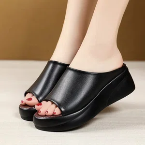 Women's PU Leather Platform Peep Toe Slides - Black