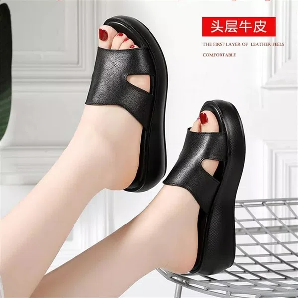 Women's Thick Sole Wedge Heel Slide Sandals - Black