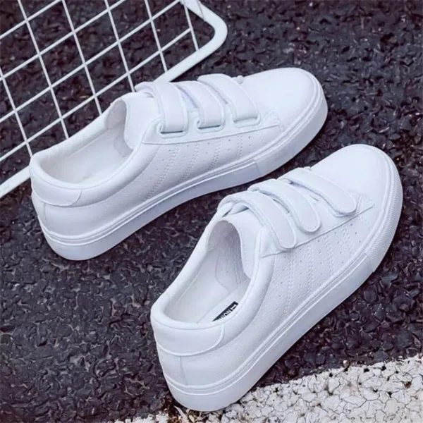 Women's Striped PU Leather Platform Sneakers