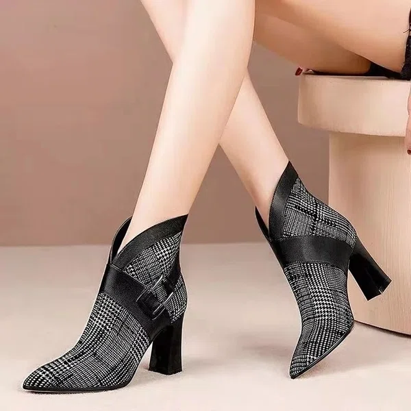 Women's Pointed Toe Square Heel Ankle Boots