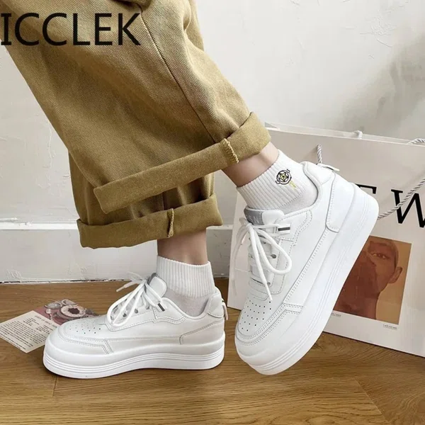 Women's Breathable Lace-Up Sneakers - White