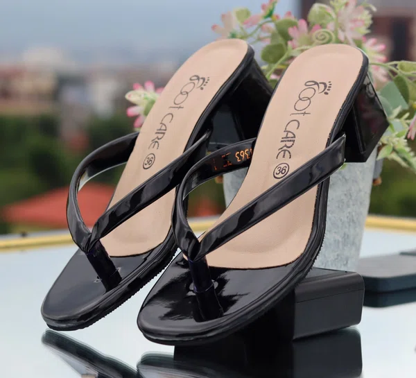 Women's Black Glossy Toe Ring Block Heel Sandals - Available at AfnoBazar Nepal