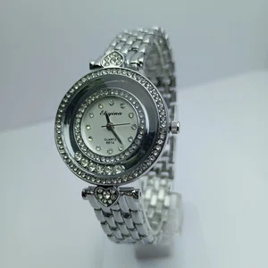 Fashionable  Round Dial Stainless Steel Waterproof Watch For Women