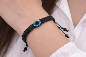 1Pcs Unisex Black Braided Thread Evil Eye Bracelet - Handmade Adjustable Nazar Protection Charm Wristband for Men, Women & Couples