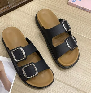 Women slipper