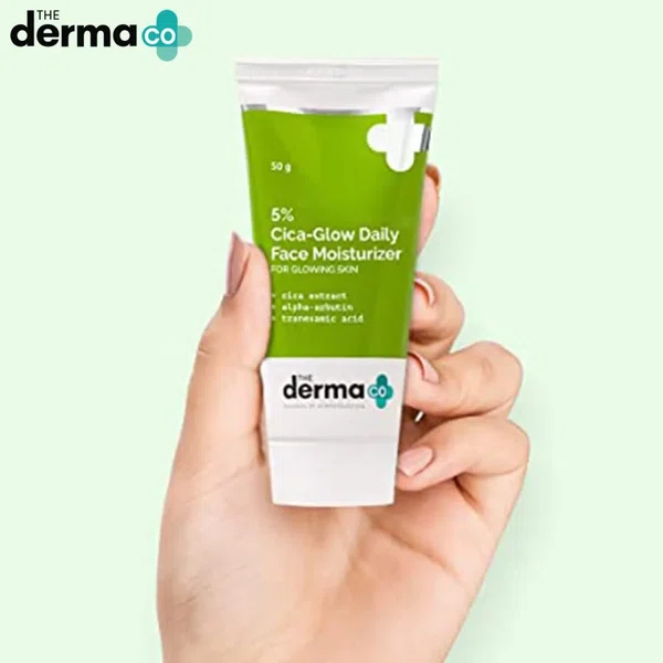The Derma Co 5% Cica-Glow Daily Face Moisturizer With Alpha Arbutin & Tranexamic Acid - 50 G