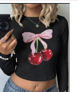 Women\'s Long Sleeve Cherry Print Crop Top