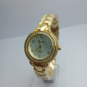 Golden  Colour White Dial Fashionable  Round Dial Stainless Steel Waterproof Watch For Women
