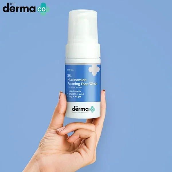 The Derma Co 3% Niacinamide Foaming Face Wash 100 ml