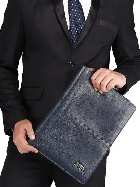 HAMMONDS FLYCATCHER Hammond Flycatcher Genuine Leather File Folder For Unisex.