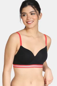 Zivame Sporty Twist Padded Non Wired 3/4th Coverage T-Shirt Bra-Black