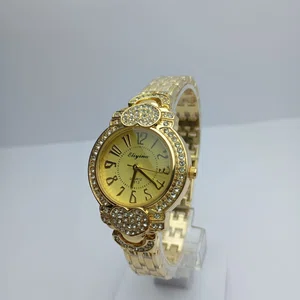 Golden Colour New Model Fashionable  Round Dial Stainless Steel Waterproof Watch For Women