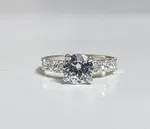 PURE SILVER WHITE ZERCON DIAMOND FINGER RING FOR WOMEN